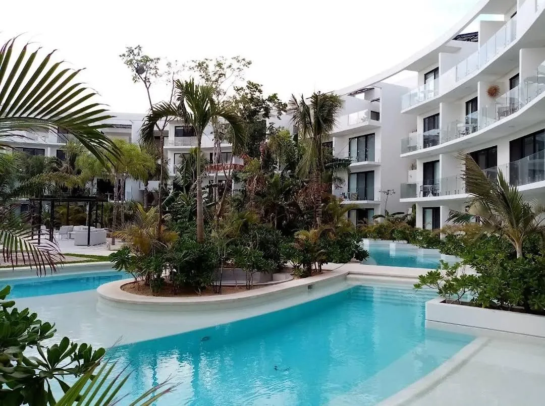 Central Park Lagunas Tulum Aparthotel