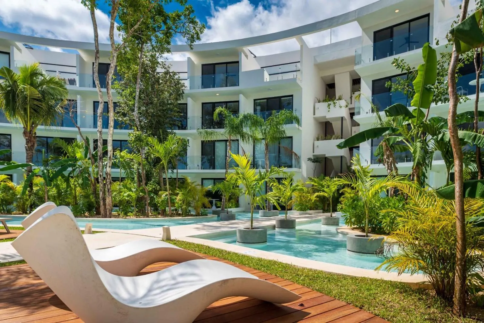 Central Park Lagunas Tulum Aparthotel